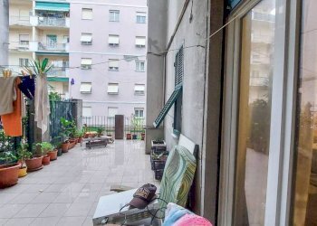 Terrazzo - Trilocale corso Alessandro De Stefanis, Genova (zona Marassi) - foto 27