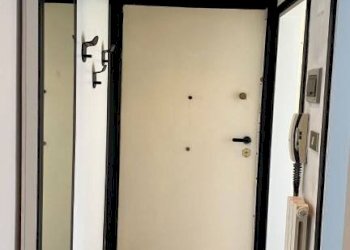 Ingresso - Bilocale via Don Luigi Guanella, 9, Bologna (zona Savena) - foto 8