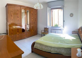 Camera da letto - Bilocale via Don Luigi Guanella, 9, Bologna (zona Savena) - foto 12