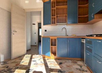 Cucina - Quadrilocale Regione Colombero, 9, Beinette - foto 1