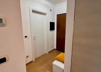 Ingresso - Bilocale via Luigi Cibrario, Genova (zona Sestri Ponente) - foto 4