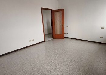 camera matrimoniale - Bilocale via IV Novembre, Quintano - foto 14