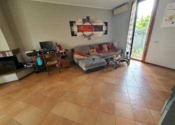 soggiorno - Villa via Mascherpa, Paullo - foto 5