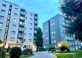 Facciata - Trilocale via Bice Cremagnani, 1, Vimercate - foto 1