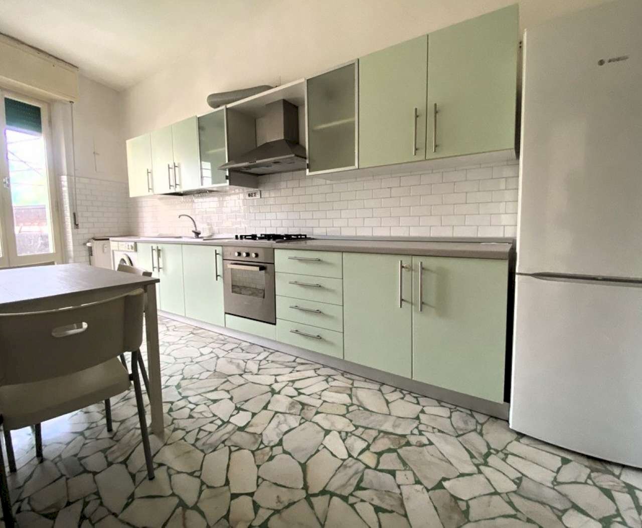 Interni - Bilocale via Amedeo Ugolini, 11, Chiavari - foto 2