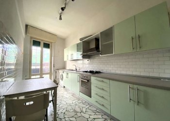 Interni - Bilocale via Amedeo Ugolini, 11, Chiavari - foto 4