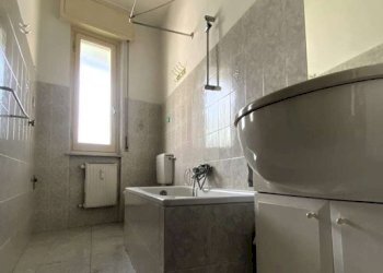 Interni - Bilocale via Amedeo Ugolini, 11, Chiavari - foto 12