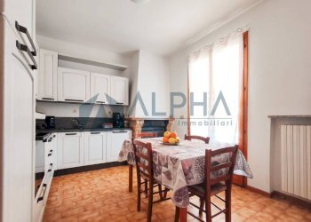 Cucina - Villa strada Comunale Rubicone Destra, Savignano sul Rubicone - foto 8