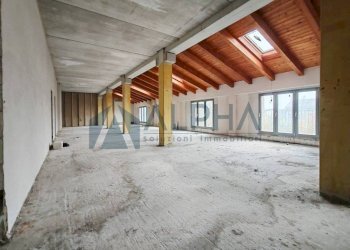 Interno non residenziale - Shop viale della Repubblica, Savignano sul Rubicone - photo 6