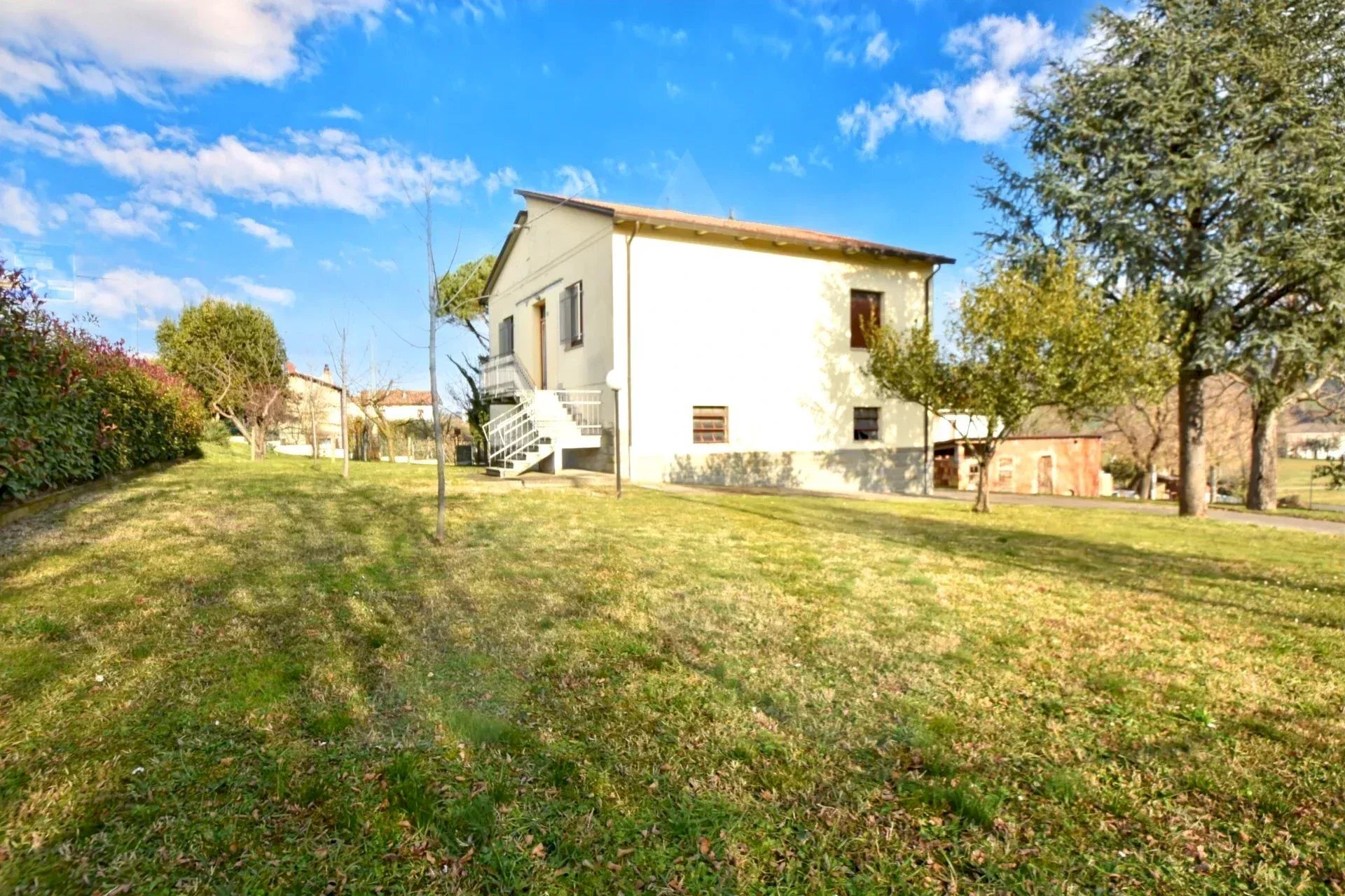 Casa indipendente Strada Vernacchia Montevescovo, Meldola - foto 1