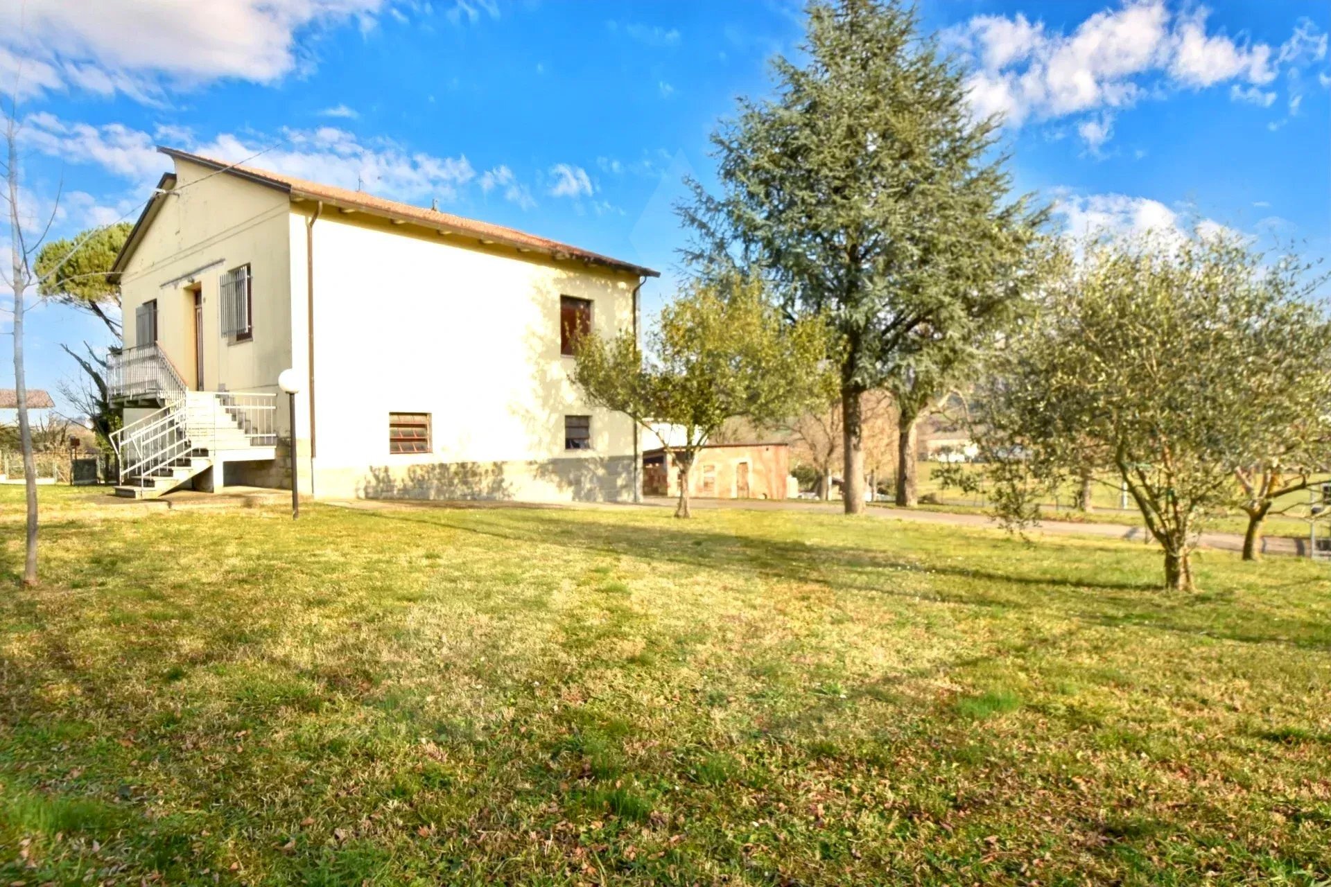 Casa indipendente Strada Vernacchia Montevescovo, Meldola - foto 2