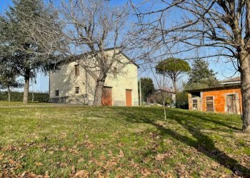 Casa indipendente Strada Vernacchia Montevescovo, Meldola - foto 8