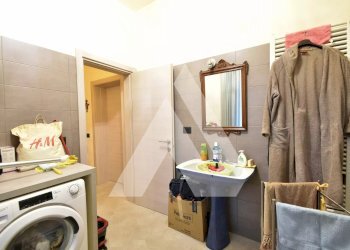 Quadrilocale Portico e San Benedetto - foto 11