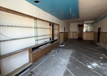 Negozio Via Flaminia, 140, Ancona (zona Stazione) - foto 2