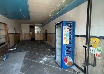 Negozio Via Flaminia, 140, Ancona (zona Stazione) - foto 3