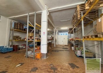 Deposito Via Esino, 51 (catastalmente 55, Ancona (zona Torrette) - foto 1