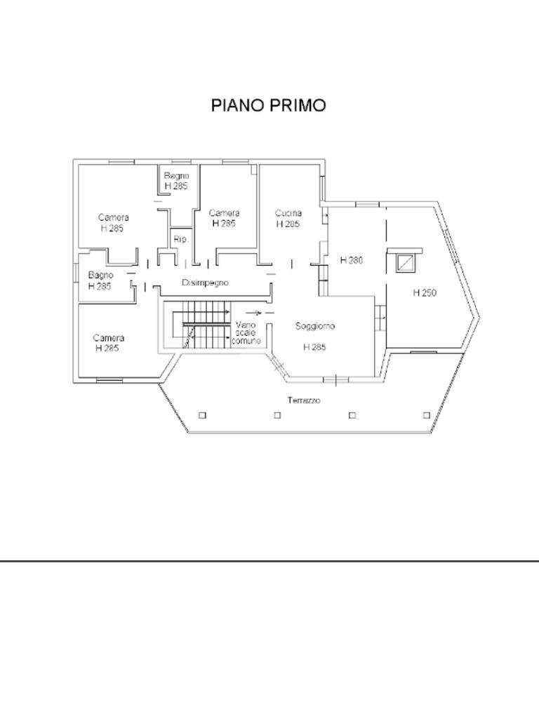 Four-room apartment Via Amerigo Vespucci, Fornovo di Taro - floor plans 1