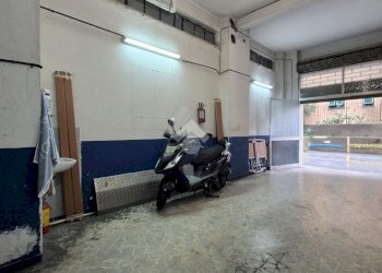 Box Via Pietro Fessia, Genova (neighborhood Marassi) - photo 1