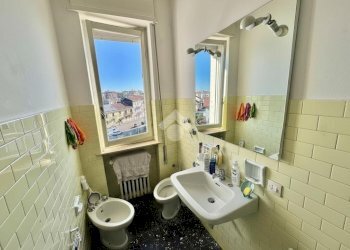 Two-room apartment Viale Papa Giovanni XXIII, Novara - photo 16