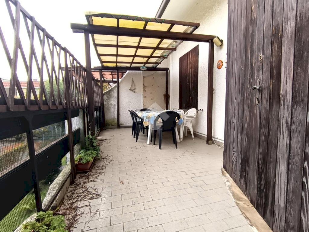 Three-room apartment Viale Lucano, Ravenna (neighborhood Lido Adriano) - photo 3