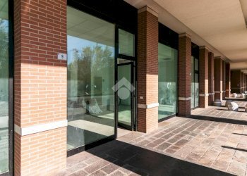 Negozio Via Silver Sirotti, Forlì - foto 16