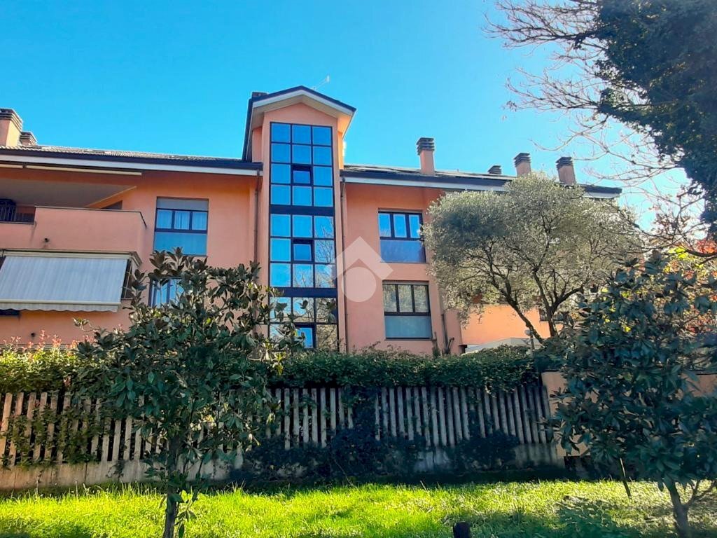 Three-room apartment Senago, Senago - photo 1