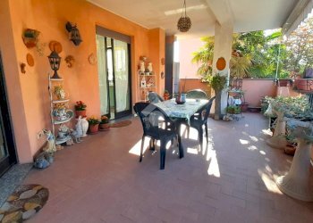 Three-room apartment Via Isolino, Senago - photo 2