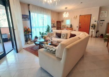 Three-room apartment Via Isolino, Senago - photo 16