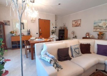 Three-room apartment Via Isolino, Senago - photo 17