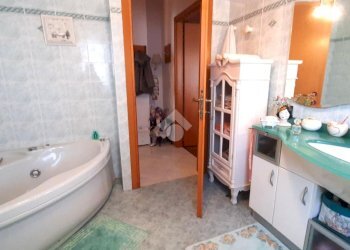 Three-room apartment Via Isolino, Senago - photo 36