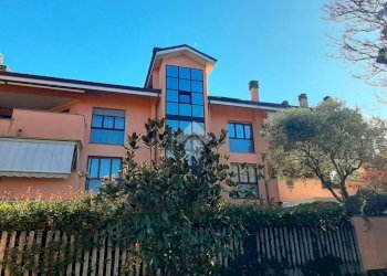 Three-room apartment Via Isolino, Senago - photo 40