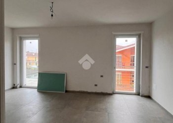 Two-room apartment Via Vittorio Emanuele II, Bra - photo 8
