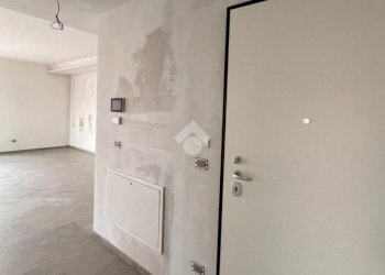 Two-room apartment Via Vittorio Emanuele II, Bra - photo 10