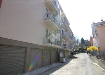 Trilocale Via Cadorna, Alba - foto 2