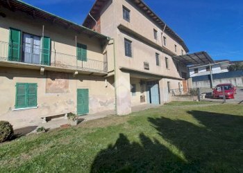 Casa indipendente Via S. Rocco, Momo - foto 1