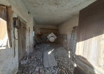 Casa indipendente Via S. Rocco, Momo - foto 3