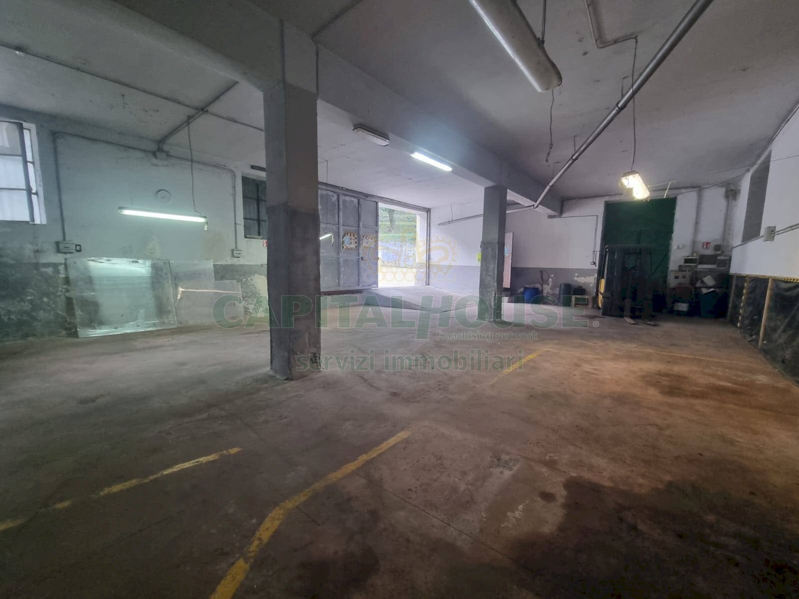 Foto 1 - Capannone via Melito, Solofra - foto 1