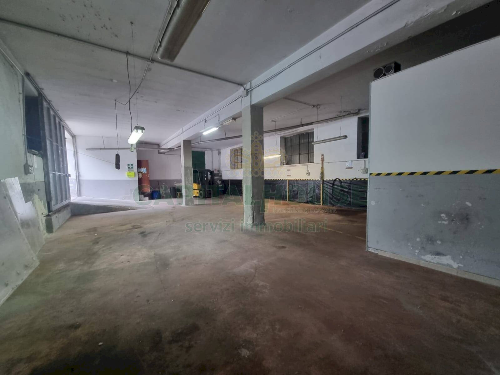 Foto 2 - Capannone via Melito, Solofra - foto 2