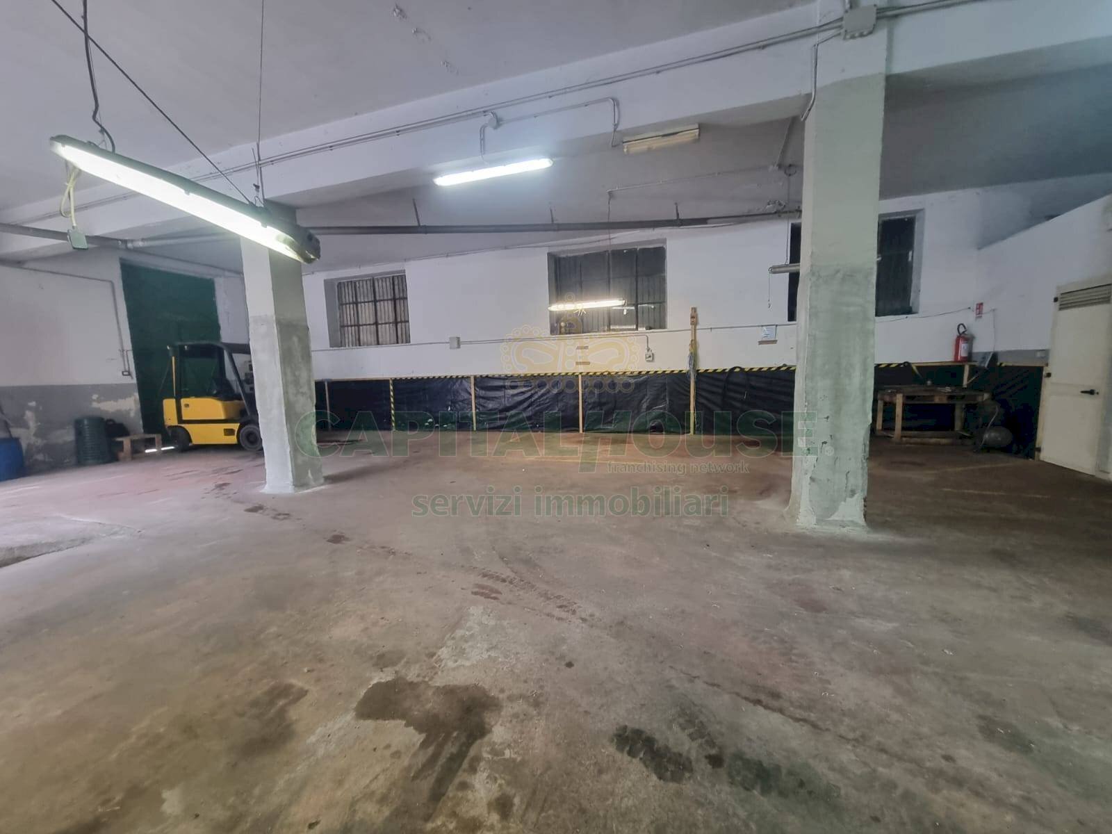 Foto 3 - Capannone via Melito, Solofra - foto 3