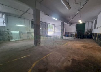 Foto 1 - Capannone via Melito, Solofra - foto 1