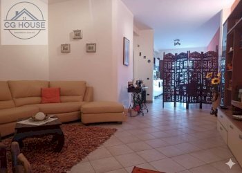 Foto 2 - Trilocale Via Guido Dorso
 
33, Pago del Vallo di Lauro - foto 2