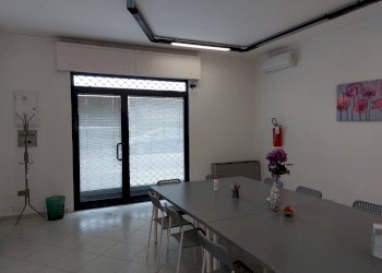 Foto 1 - Locale Commerciale Via Don Giovanni Verita', Ferrara - foto 1