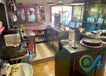 Foto 8 - Locale Commerciale viale Giuseppe Verdi
 
5, Sirmione - foto 8