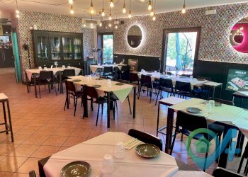 Foto 15 - Locale Commerciale viale Giuseppe Verdi
 
5, Sirmione - foto 15