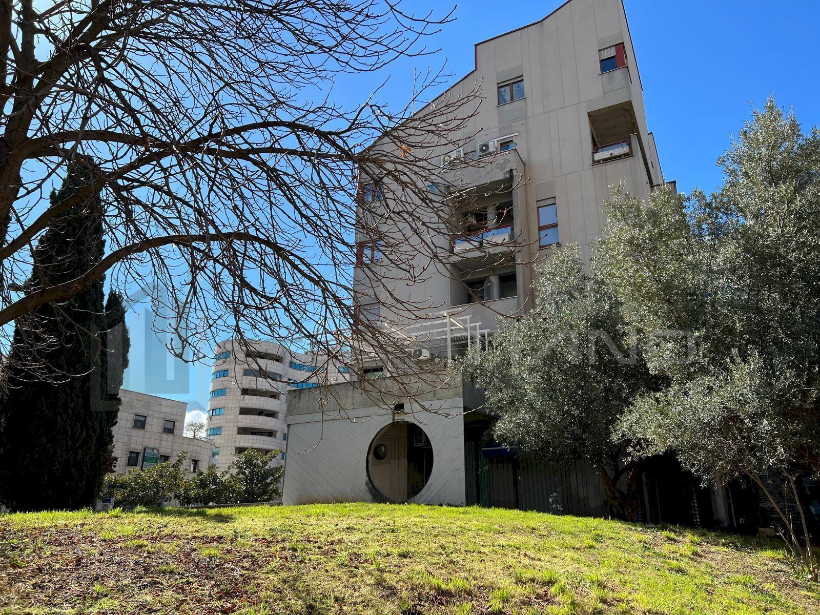 Foto 1 - Ufficio PIAZZA DELLA LIBERTA
 
35, Rende - foto 1