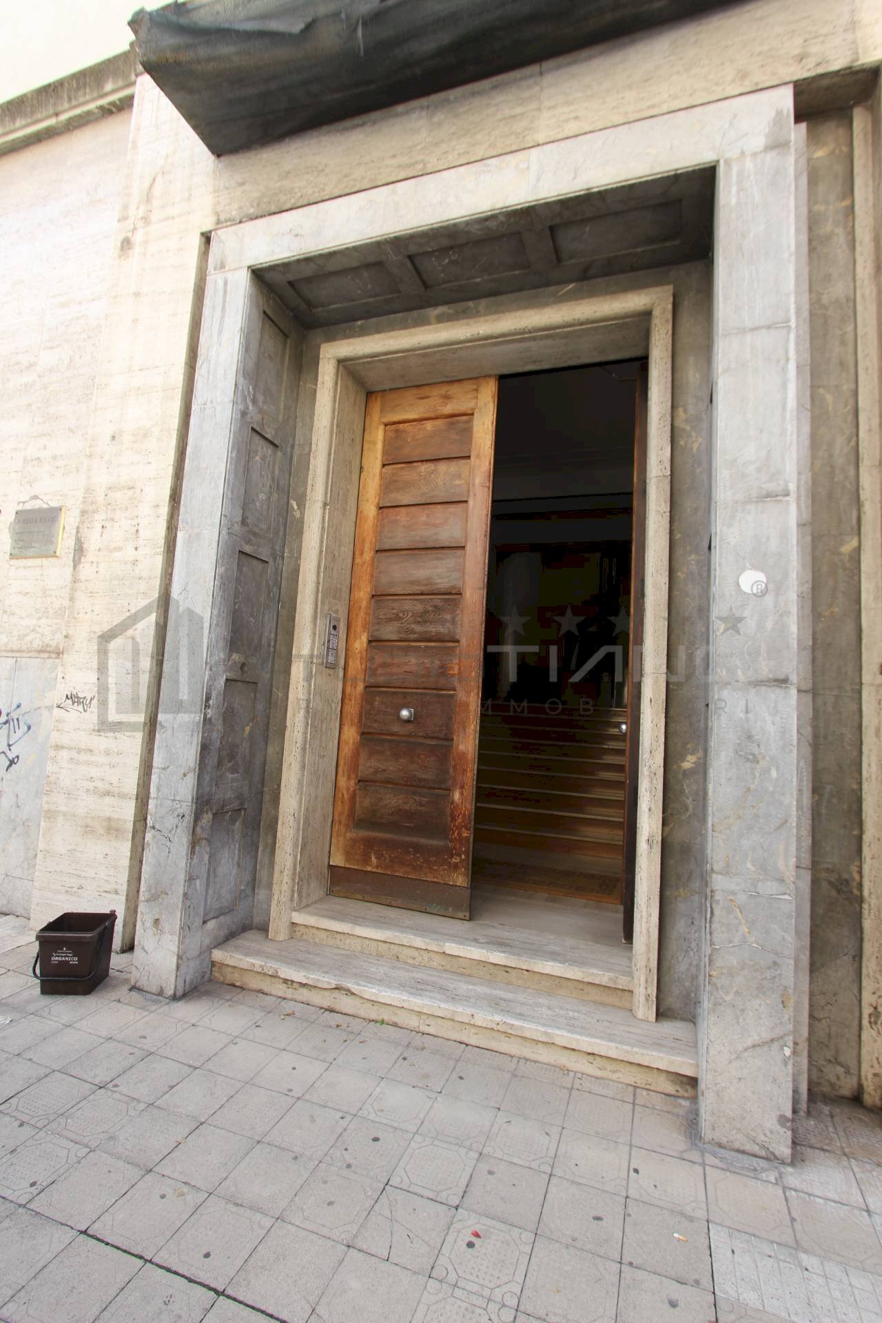 Foto 2 - Office VIA MONTE SAN MICHELE
 
1, Cosenza - photo 2