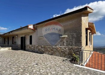 Casa all\'aperto - Villa Via Esterna Strazzasiti
 
snc, Monreale - foto 33