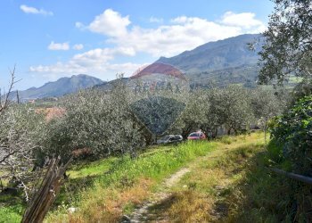 Vista delle montagne - Villa Via Esterna Strazzasiti
 
snc, Monreale - foto 39