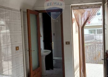 Stanza vuota - Commercial Premises Via Umberto
 
180, San Pietro Clarenza - photo 6