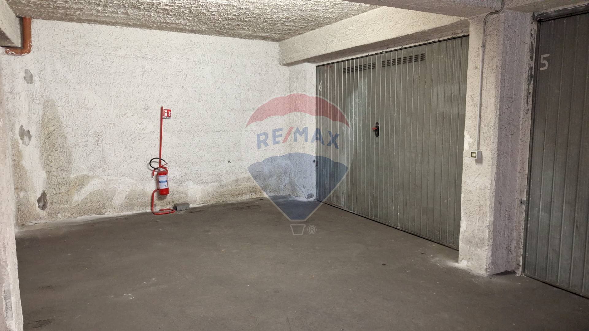 Parcheggio - Warehouse Via Angelo Cannavò
21, Aci Sant'Antonio - photo 2